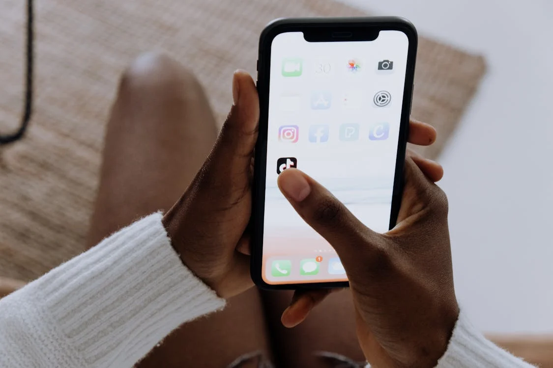 How the “For You” Feature of Social Media Platforms Affected Digital Marketing